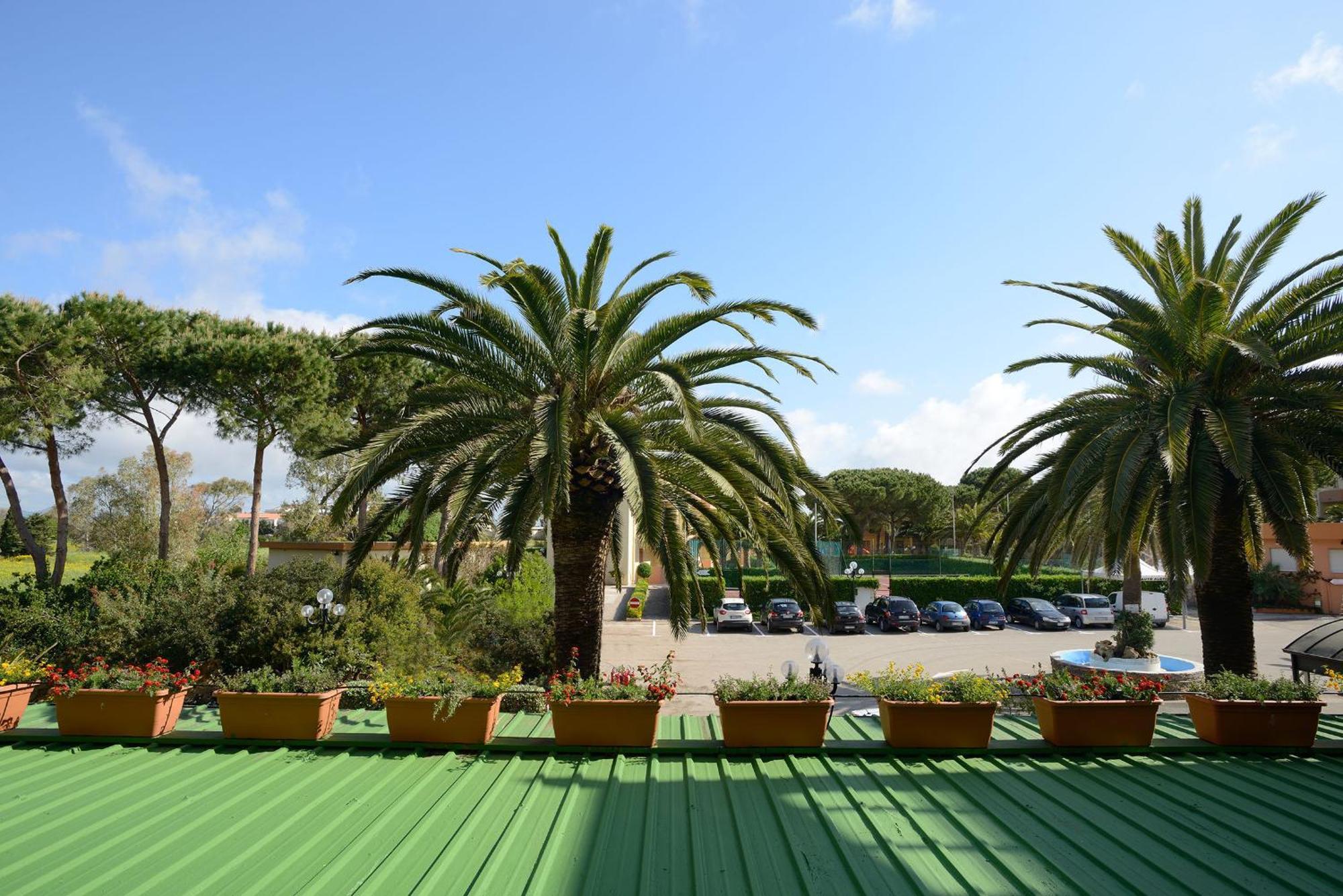 Hotel Oasis Alghero Luaran gambar