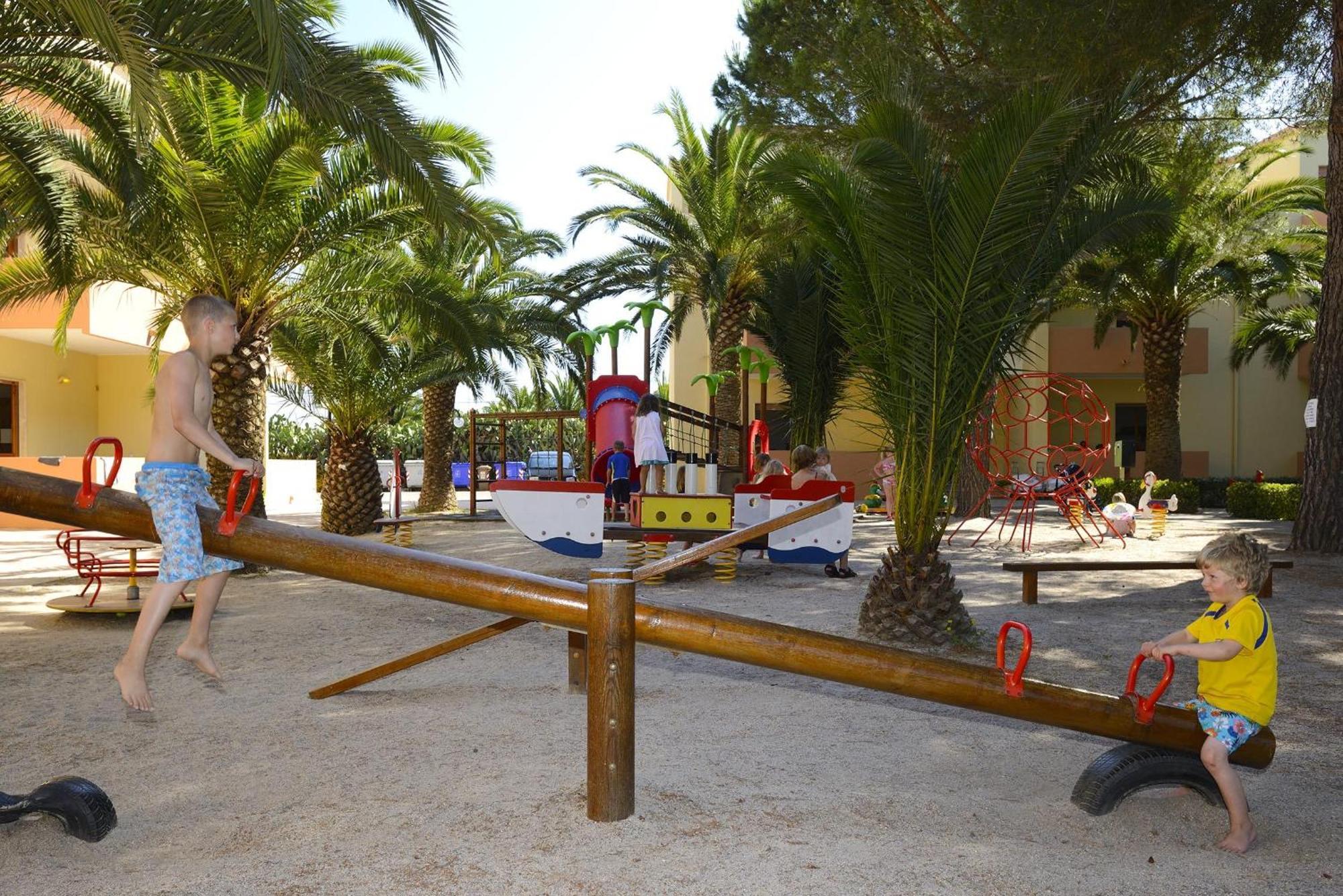 Hotel Oasis Alghero Luaran gambar